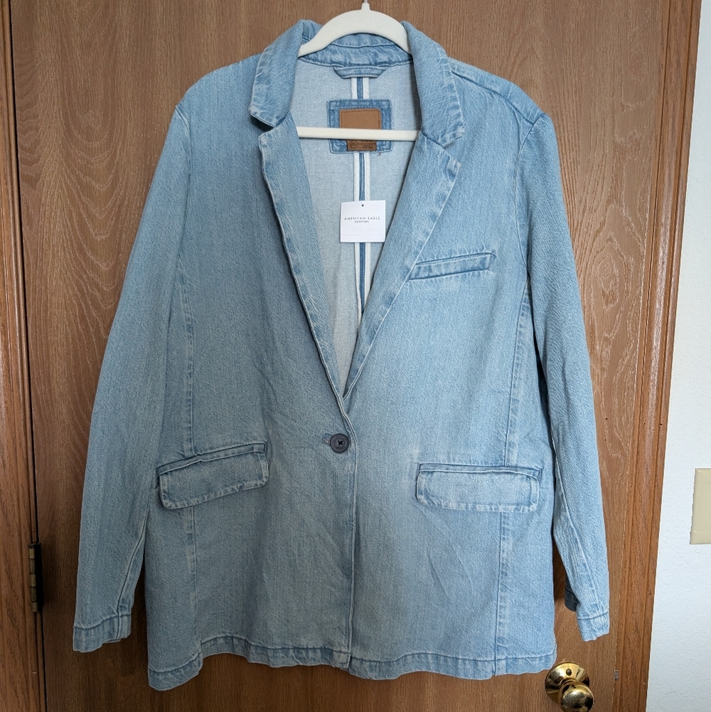 American Eagle Outfitters Light Blue Denim Blazer Jacket
